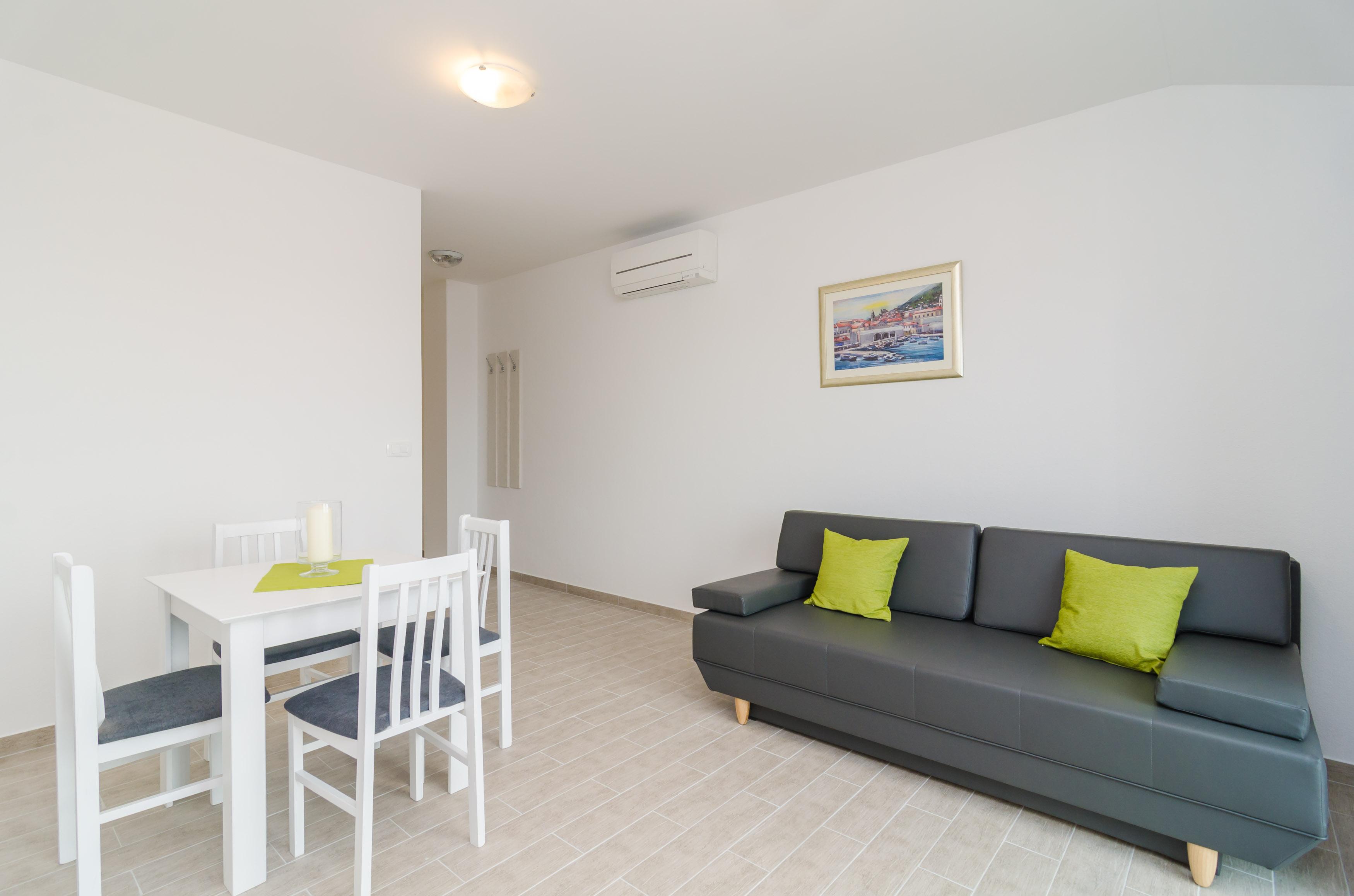 Apartament Dadic