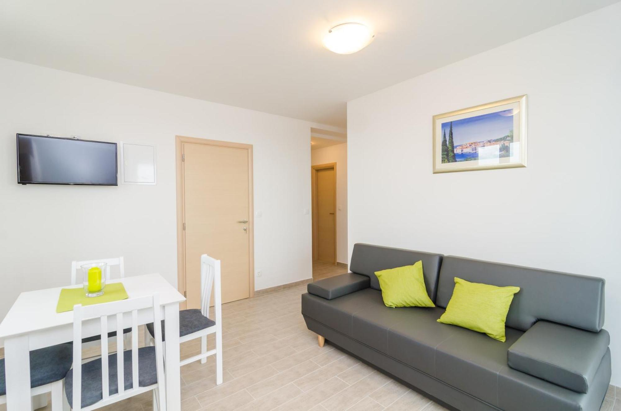 Apartament Dadic