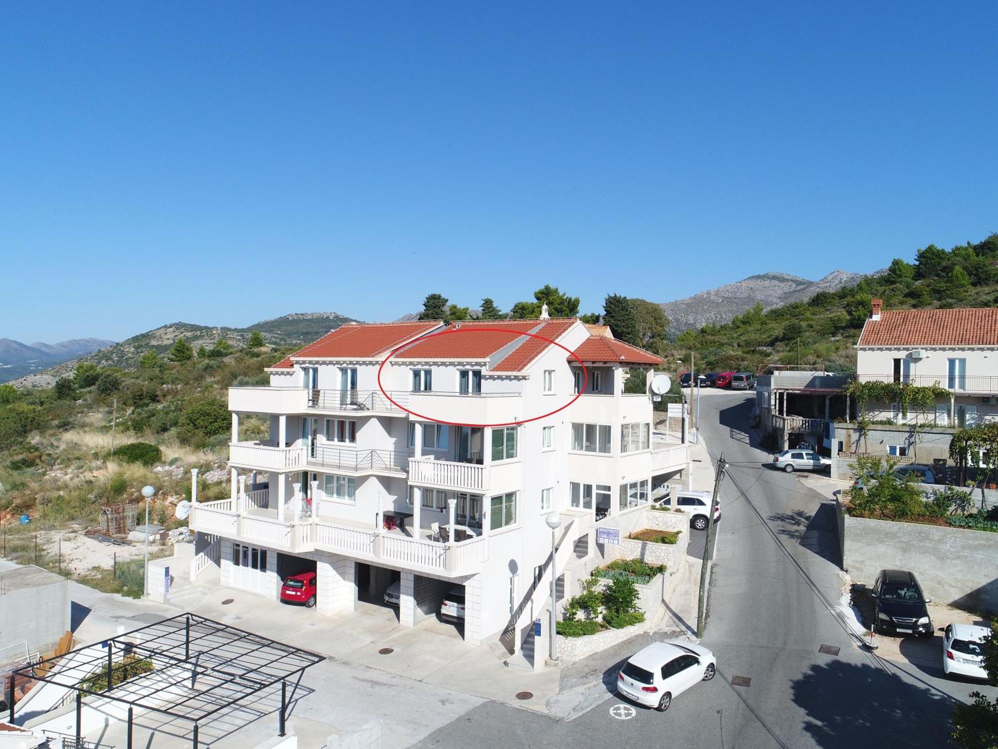 Apartament Dadic